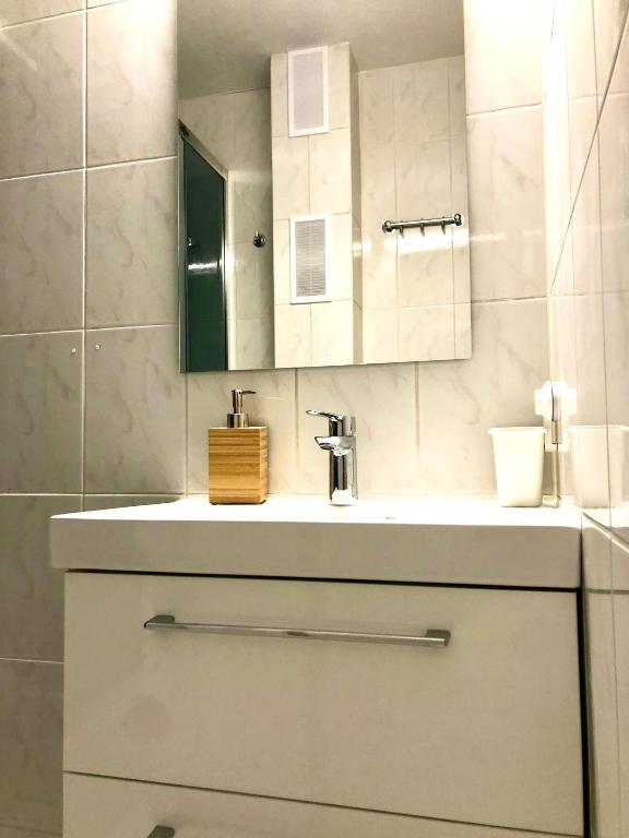 Old Town Romantic Apartment. Breslau-Wroclaw. - 18