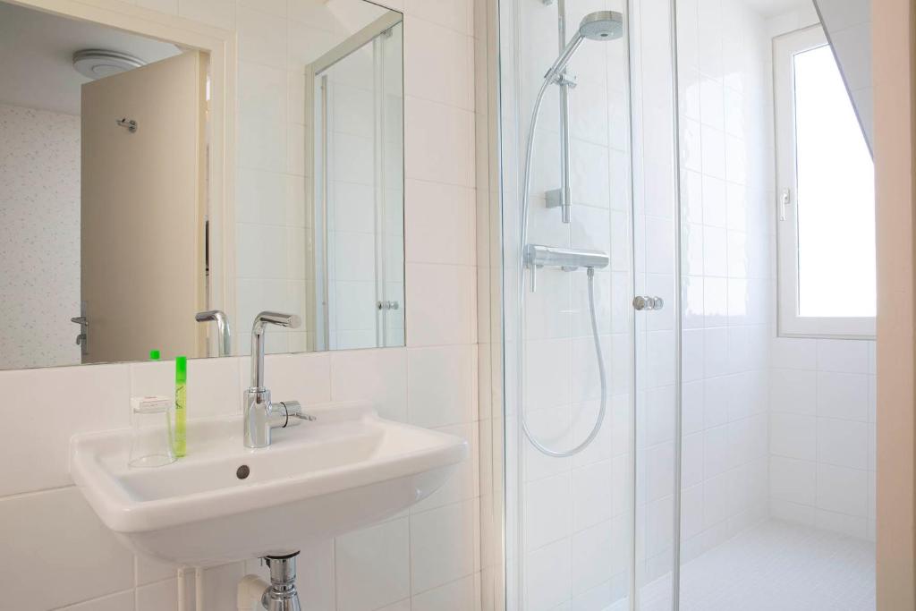 HOTEL DU PRINTEMPS - Resim 32