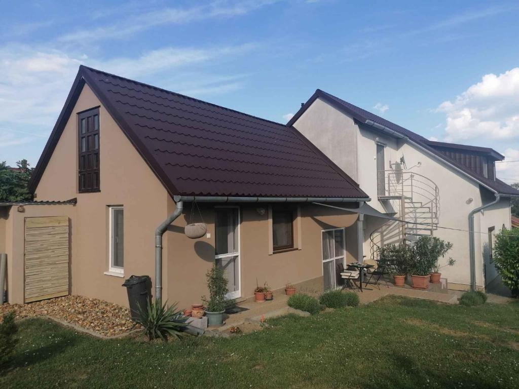 The building in which Az apartmant is located