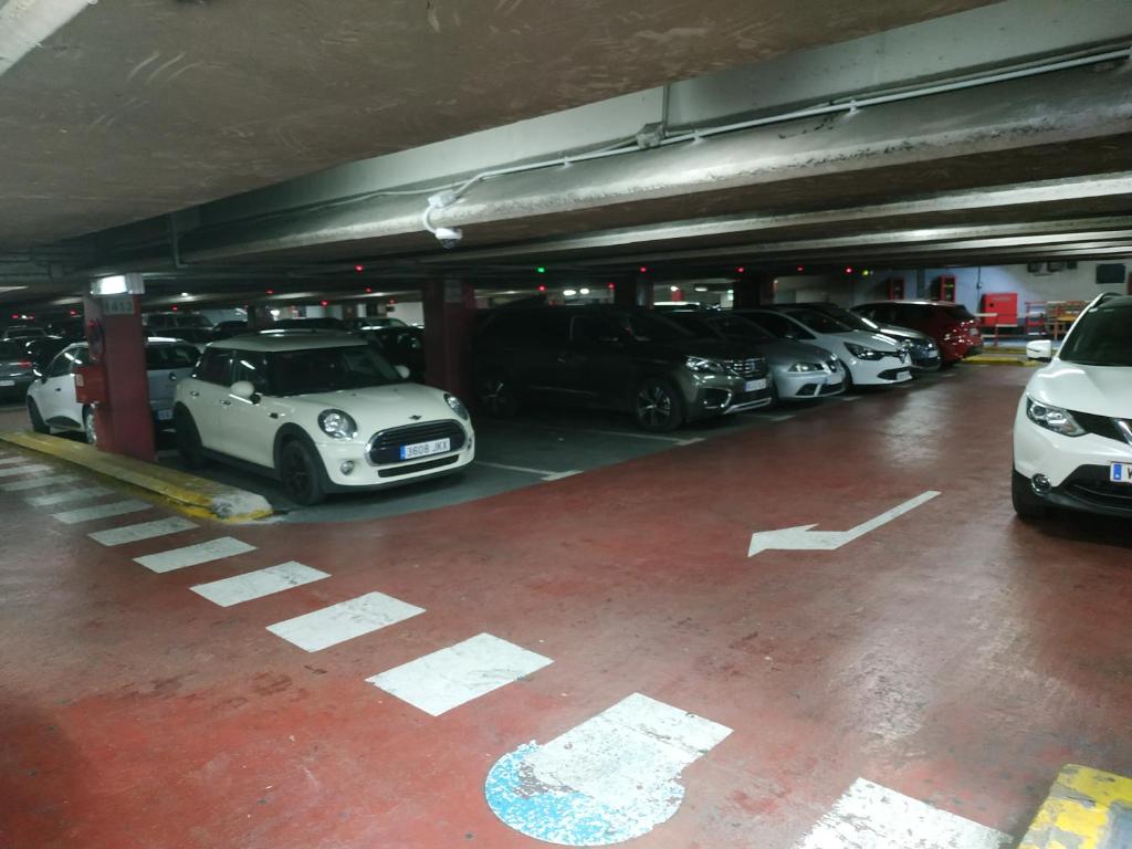SEVILLA CENTER PREMIUM, FREE Parking, Seville – Updated 2023 ...