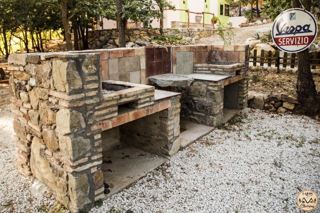 Zdjęcie z galerii obiektu HAPPY GLAMPING MADONIE w mieście Polizzi Generosa