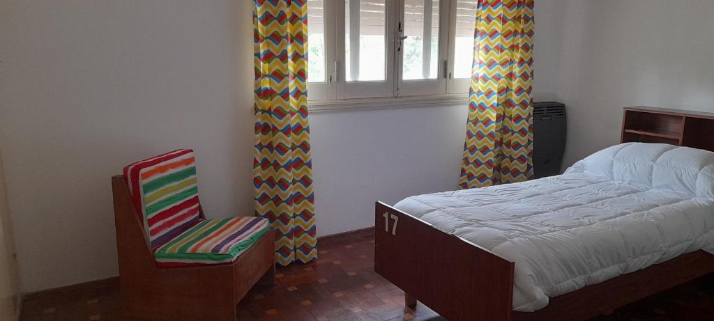 Bed & Bike Hostel - Economy Triple Room Mit Gemeinsamem Bad