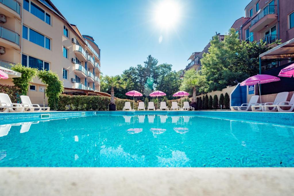 Bazén v ubytování Hotel Elitza nebo v jeho okolí