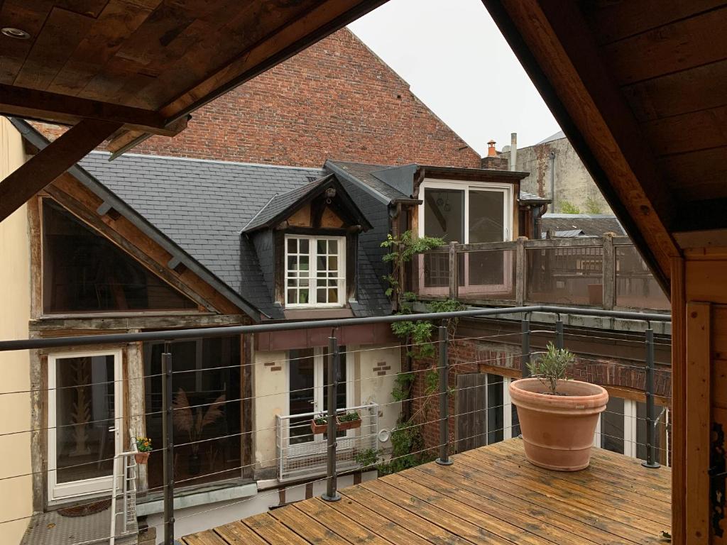 L'Ecole des Demoiselles - 18