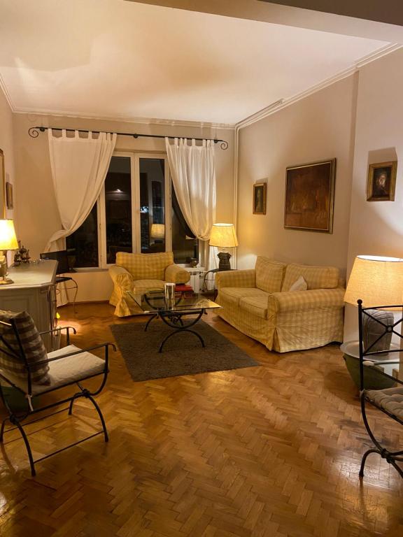 City Center Luxury Apartment Nicole
