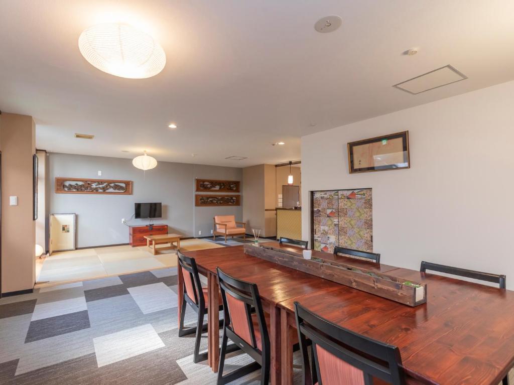 Kuchyň nebo kuchyňský kout v ubytování Kousen Annex Kazeya Group