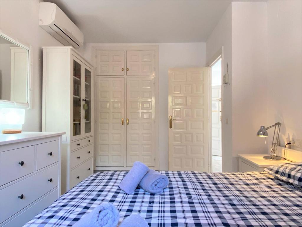 Posteľ alebo postele v izbe v ubytovaní Verano Azul 32 Casasol Apartments
