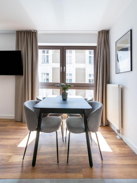 Flower's Berlin by Limehome - Digital Access - 12