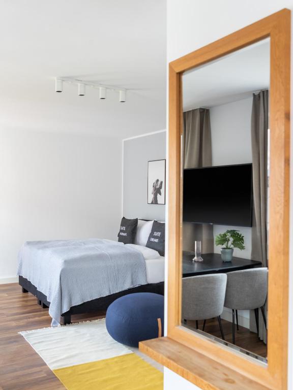 Flower's Berlin by Limehome - Digital Access - 8