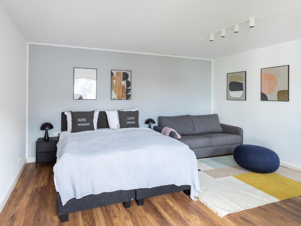 Flower's Berlin by Limehome - Digital Access - 1