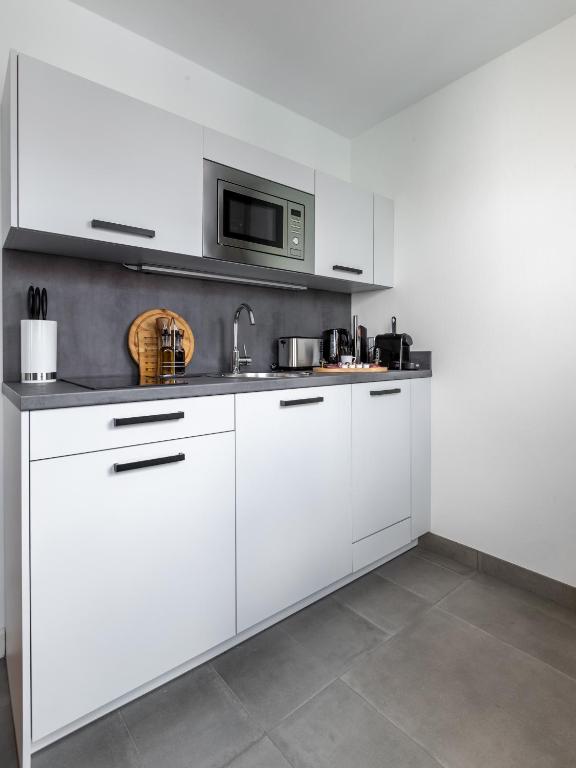 Flower's Berlin by Limehome - Digital Access - 6