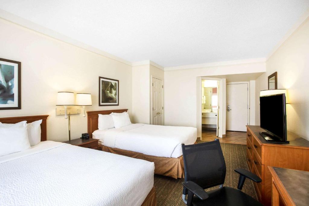 La Quinta Inn by Wyndham Austin Capitol / Downtown - 