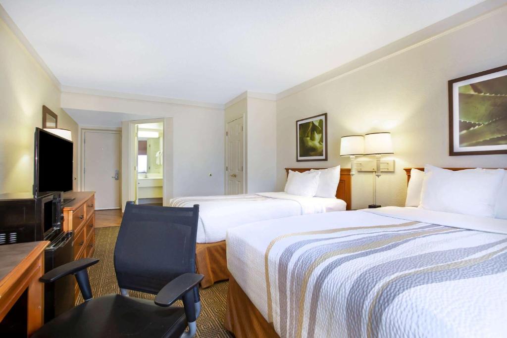 La Quinta Inn by Wyndham Austin Capitol / Downtown - 
