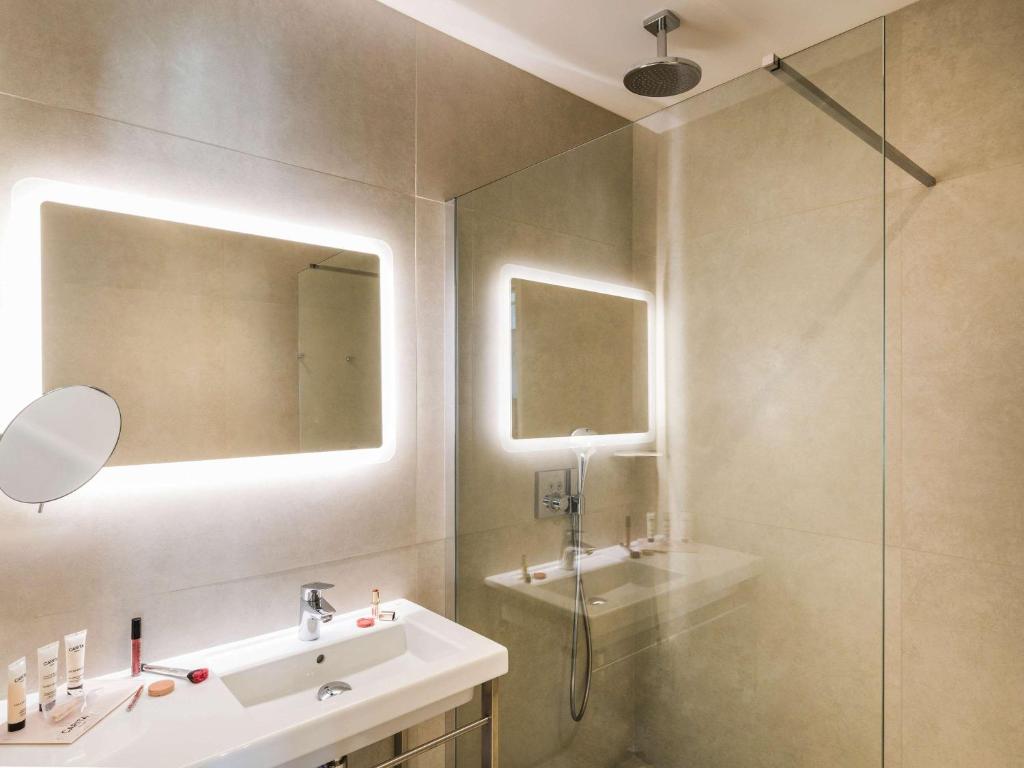 Koupelna v ubytování Mercure Hotel & Spa Bastia Biguglia