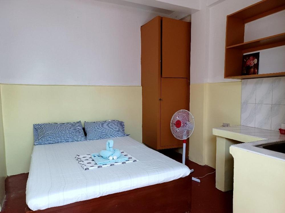 Postel nebo postele na pokoji v ubytování Pete's inn