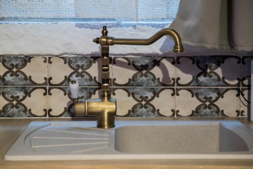 Zdjęcie z galerii obiektu SINFONIE PUGLIESI LUXURY ROOM w mieście Turi