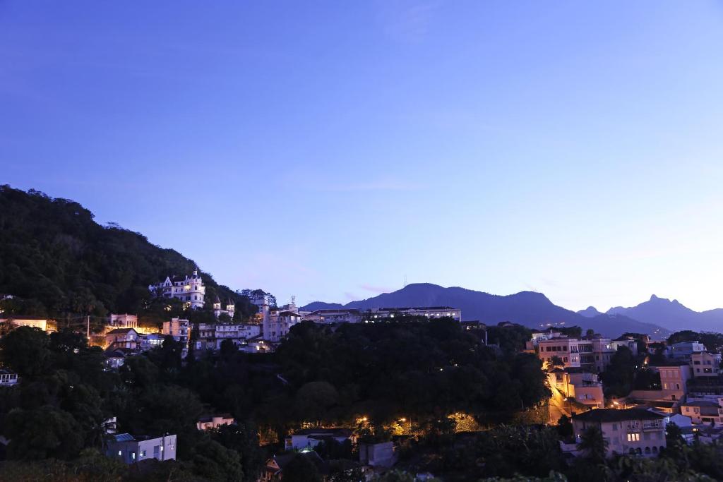  Sant' Martre