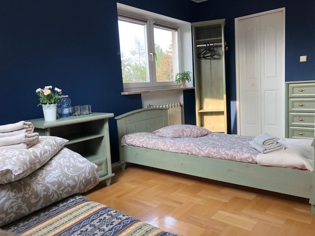 Domowe Zalesie - Single Room With Private Bathroom