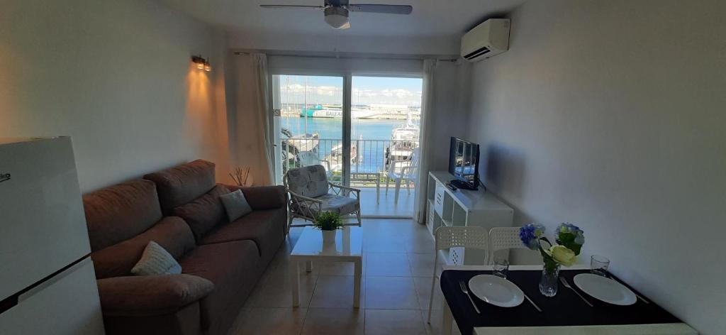 Puerto Explanada Cervantes AP1102, Dénia – Bijgewerkte ...