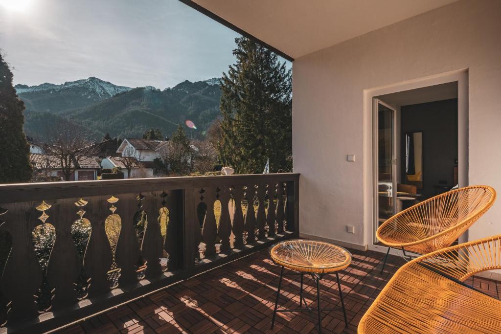 Nespecifikovaný výhled na hory nebo výhled na hory při pohledu z hotelu