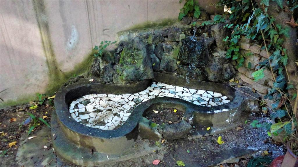 Imagen de la galería de Apartment With Garden, en Tiflis