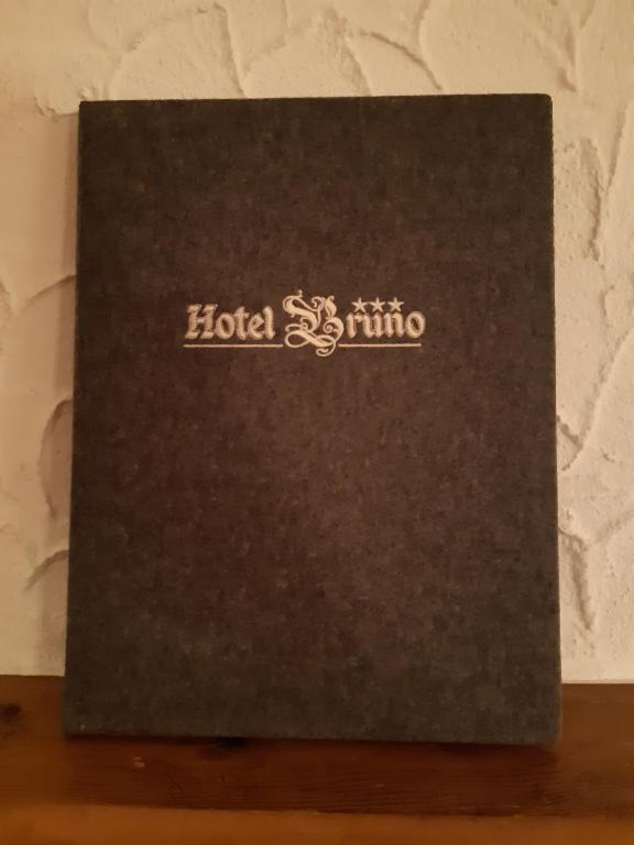 Certifikát, hodnocení, plakát nebo jiný dokument vystavený v ubytování Hotel Bruno