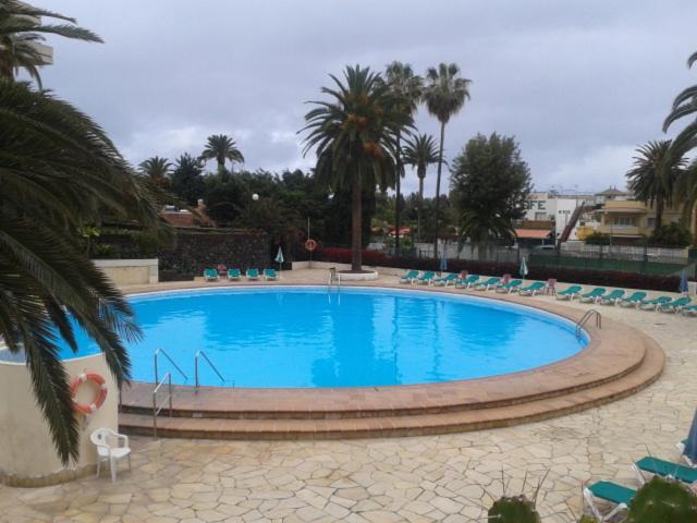 The swimming pool at or close to Tranquilo apartamento Puerto de la Cruz