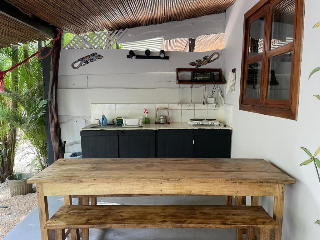 Kuchyň nebo kuchyňský kout v ubytování Beach Cabinas