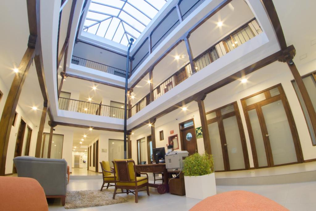 Posezení v ubytování REEC Latacunga by Oro Verde Hotels