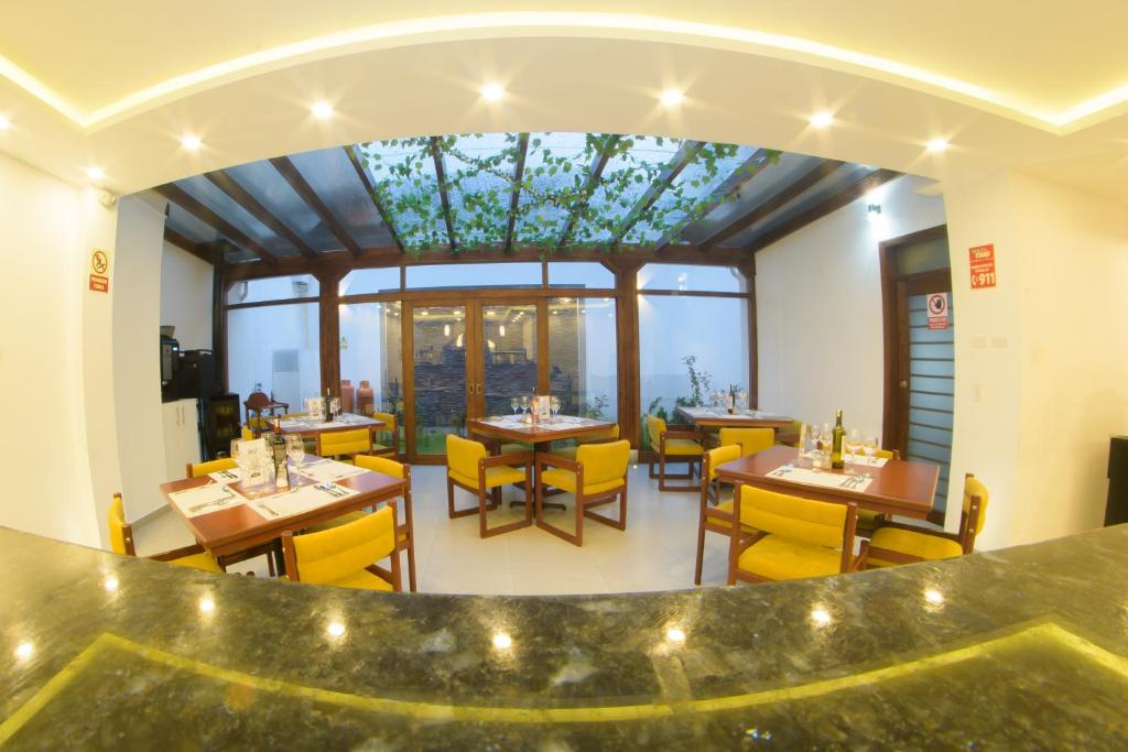 Posezení v ubytování REEC Latacunga by Oro Verde Hotels