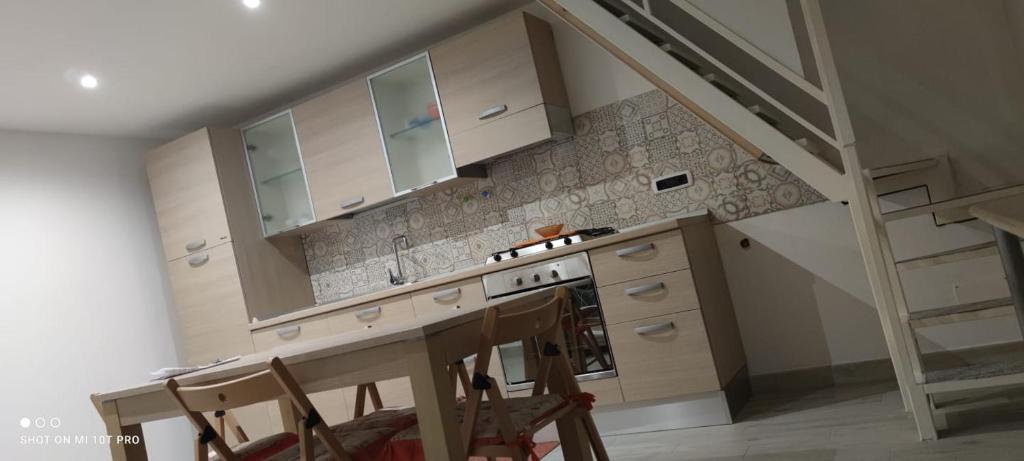 A kitchen or kitchenette at Yume House