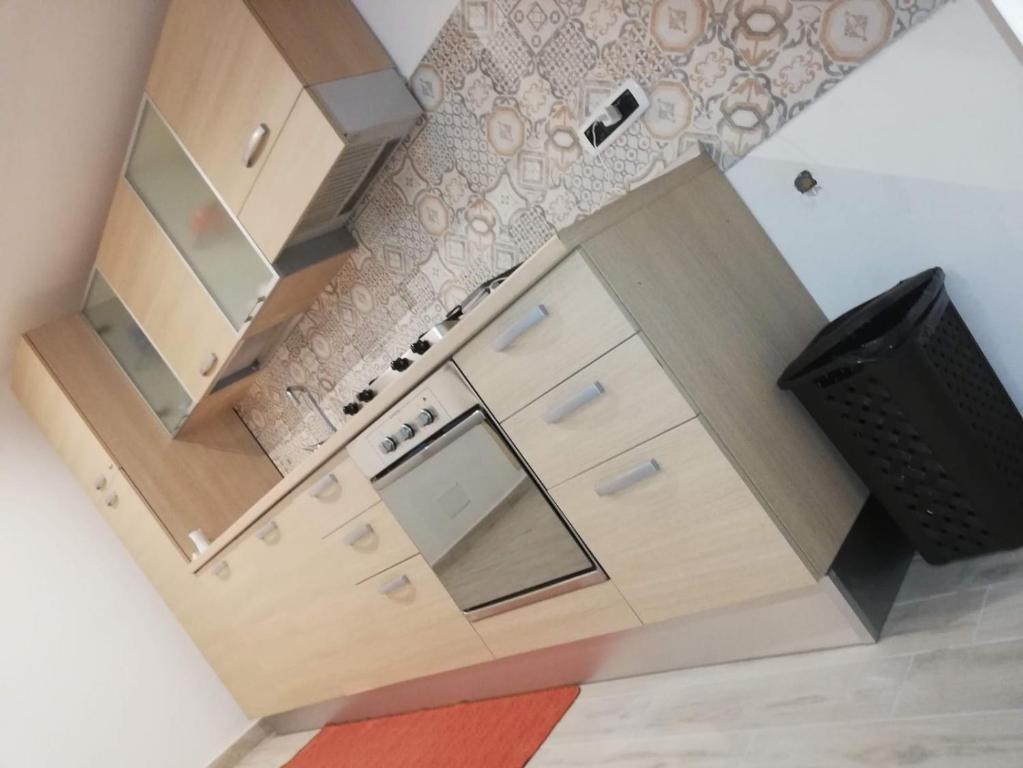 A kitchen or kitchenette at Yume House