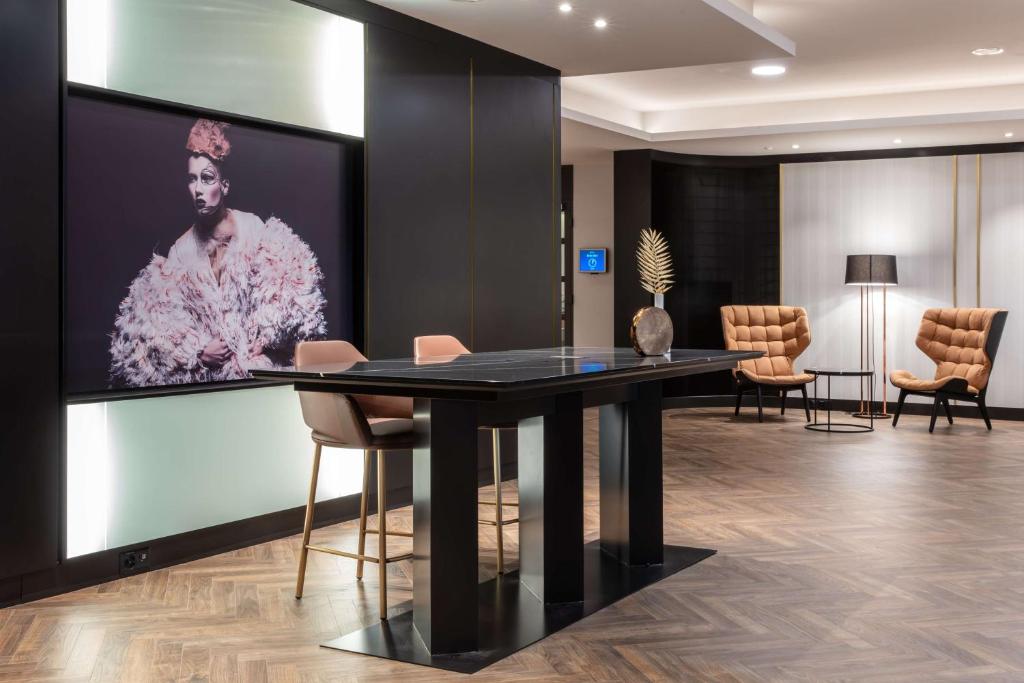 Radisson Blu, Basel - Resim 13