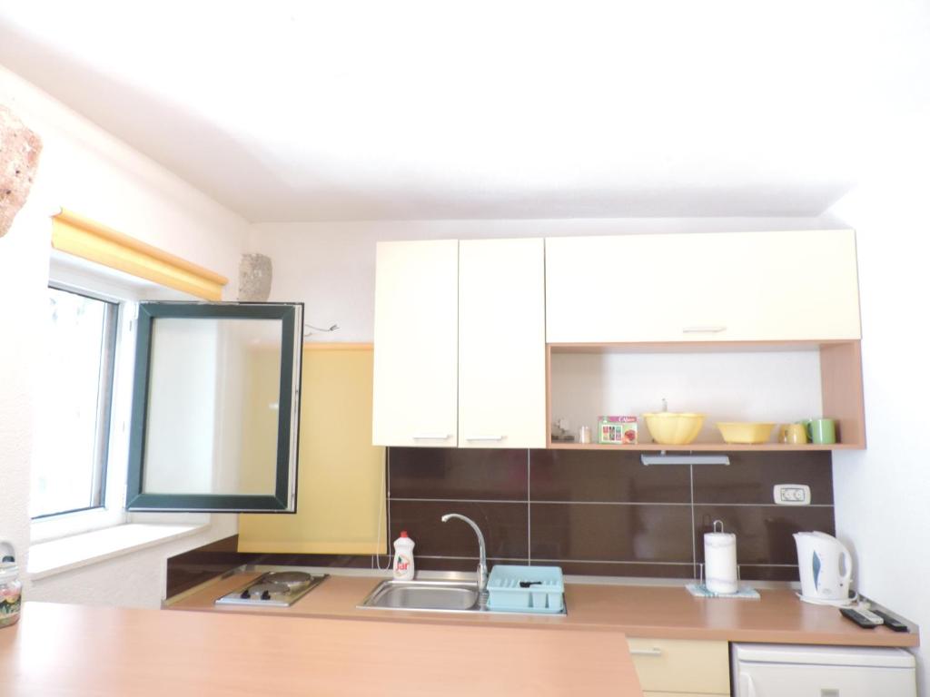 Una cocina o zona de cocina en Studio Josip