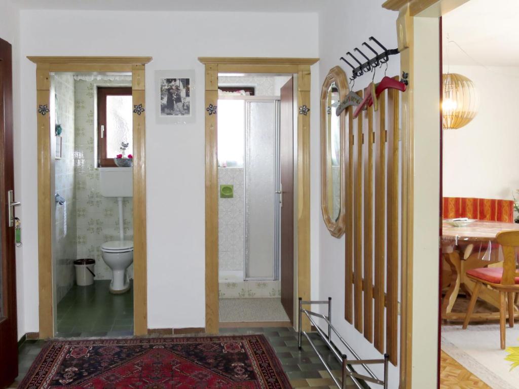 Koupelna v ubytování Apartment Höllwarth by Interhome