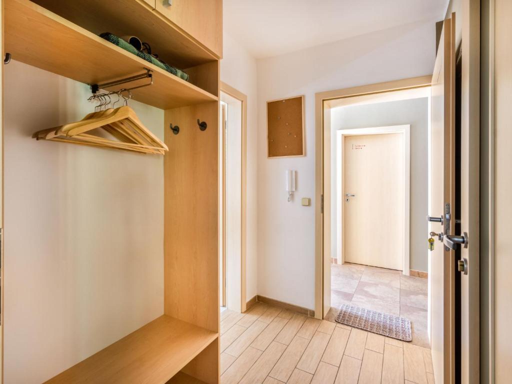 Zdjęcie z galerii obiektu Studio Na mechu-1 by Interhome w mieście Mezná