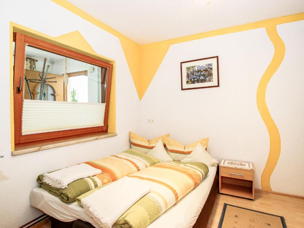 Postel nebo postele na pokoji v ubytování Apartment Christian by Interhome