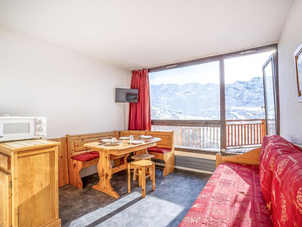 Nespecifikovaný výhled na hory nebo výhled na hory při pohledu z apartmánu