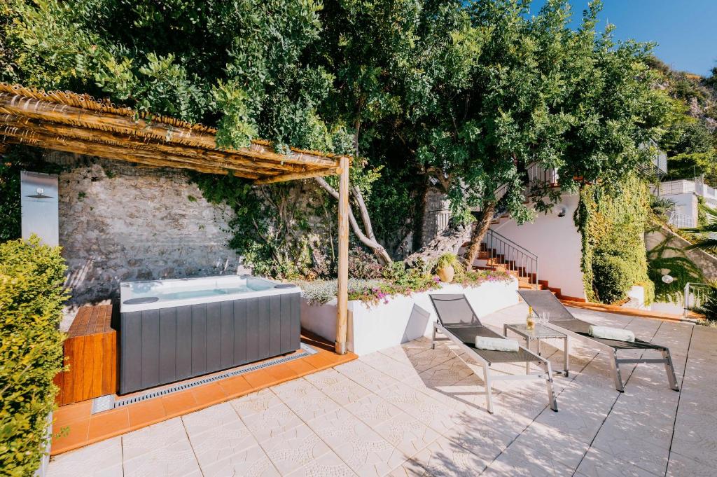 Galeriebild der Unterkunft Villa Eris Amalfi Coast in Conca dei Marini