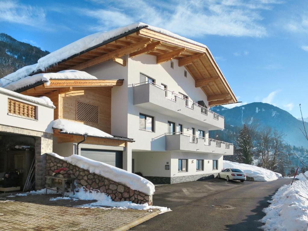 Nespecifikovaný výhled na hory nebo výhled na hory při pohledu z apartmánu