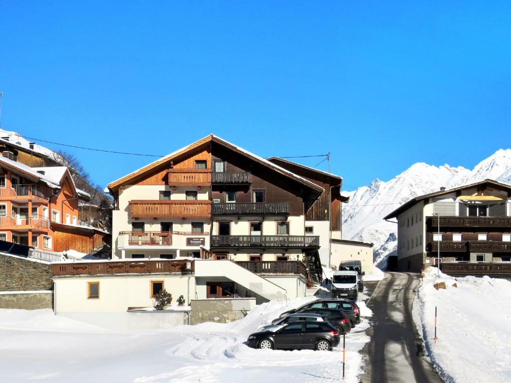 Holiday Home Willi by Interhome v zime