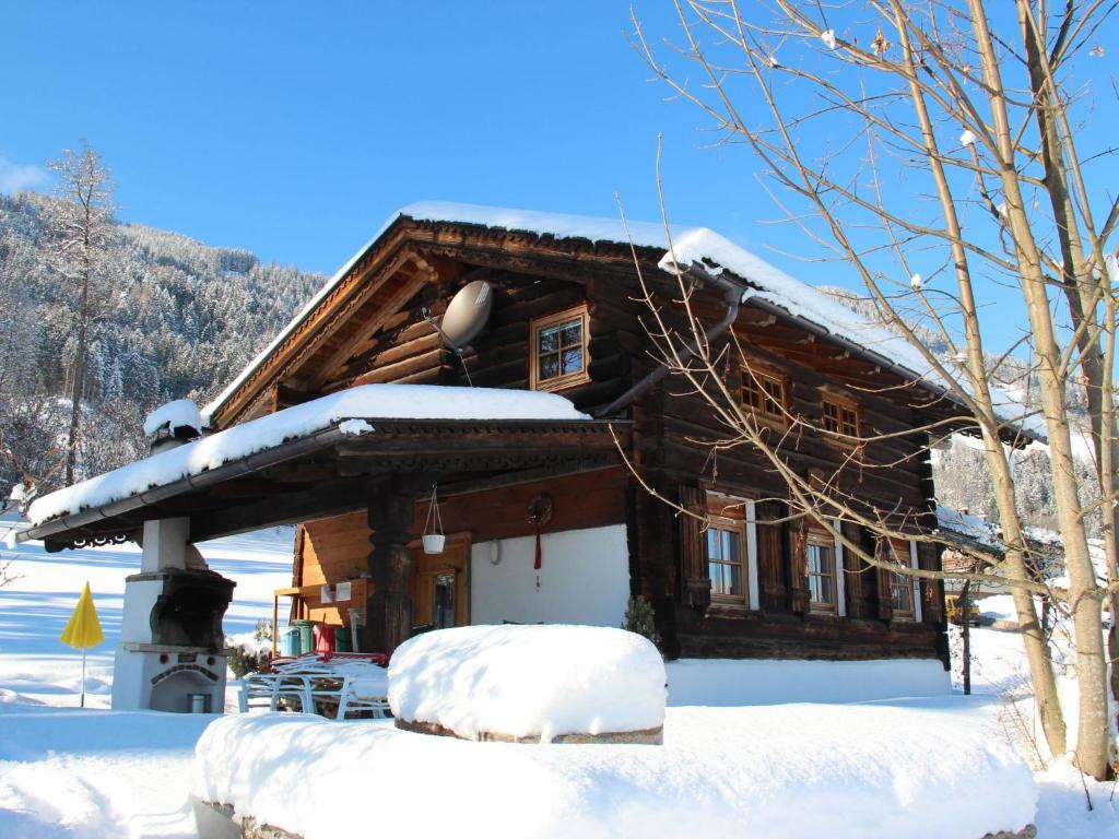 Chalet Auhäusl by Interhome v zimě