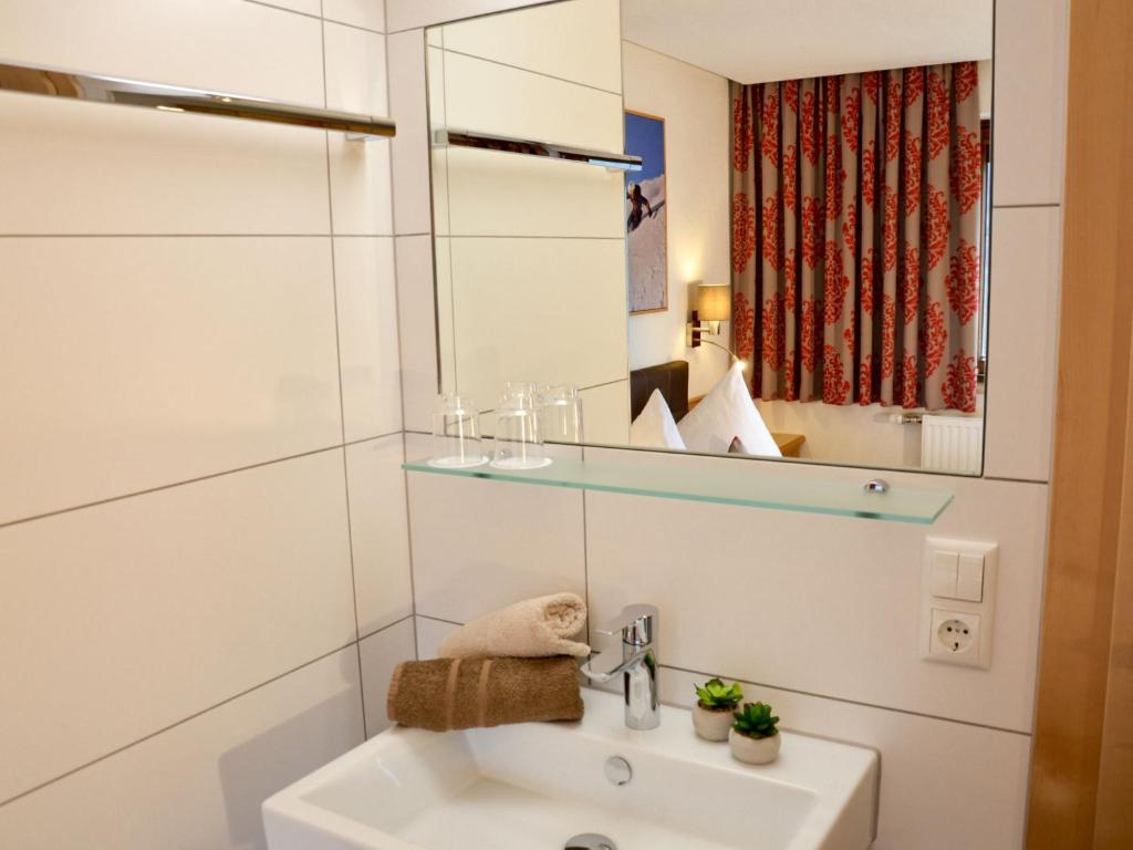 Kúpeľňa v ubytovaní Apartment Wechner-1 by Interhome