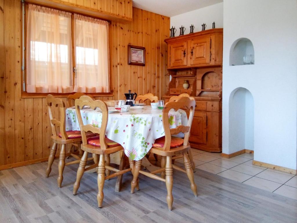 Fotografie z fotogalerie ubytování Apartment Eaux-Vives 202 by Interhome v destinaci Ovronnaz