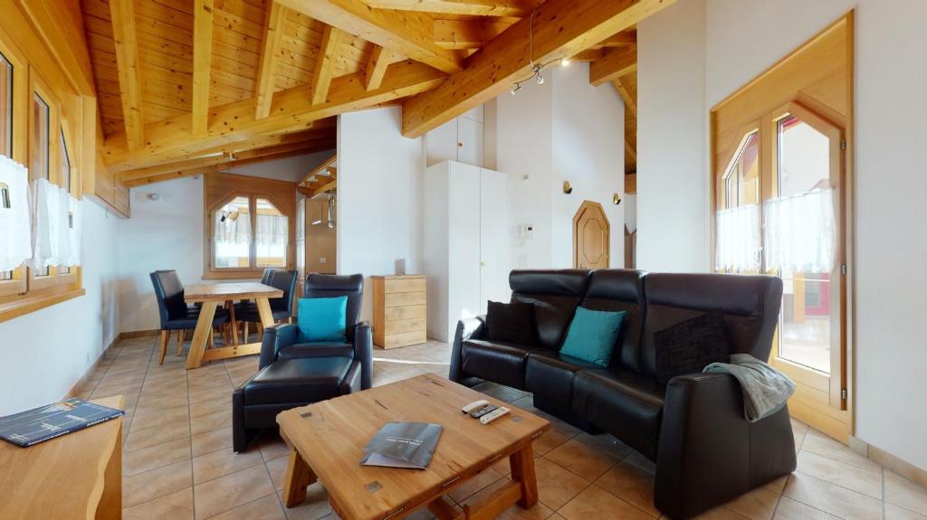 Posezení v ubytování Villa Octogon, 2 Bedrooms, ideally located in Leukerbad