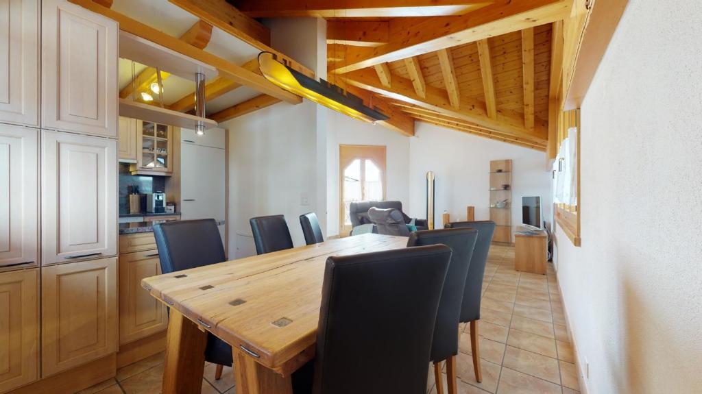 Kuchyň nebo kuchyňský kout v ubytování Villa Octogon, 2 Bedrooms, ideally located in Leukerbad