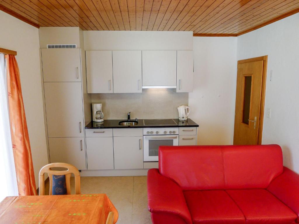 Kuchyň nebo kuchyňský kout v ubytování Apartment Christl by Interhome