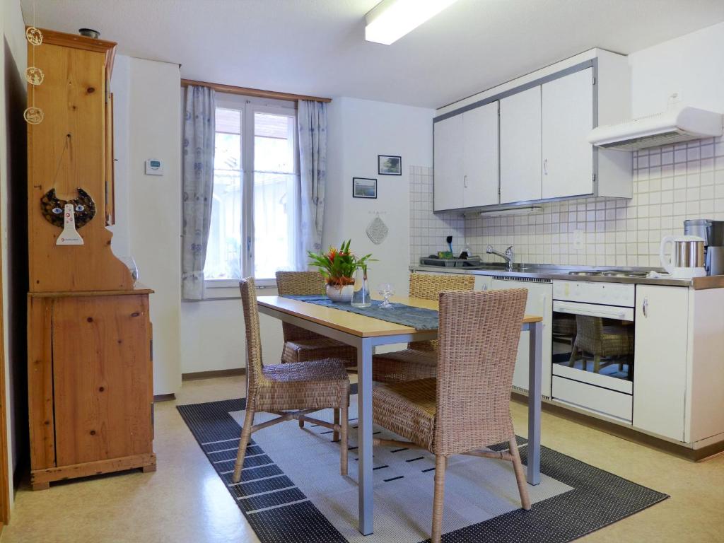 Kuchyň nebo kuchyňský kout v ubytování Apartment Rösli by Interhome
