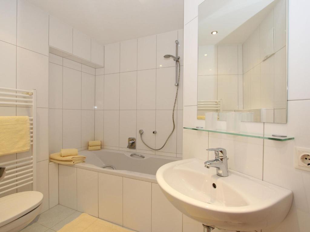 Koupelna v ubytování Apartment Gerda-2 by Interhome
