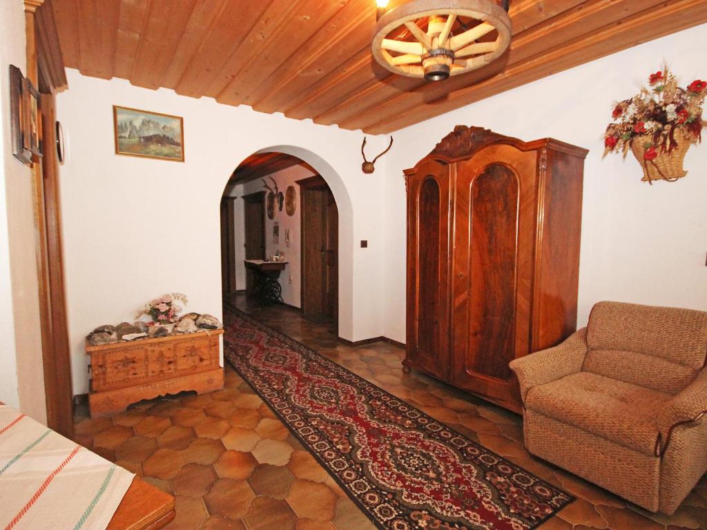 Posezení v ubytování Holiday Home Hussl by Interhome